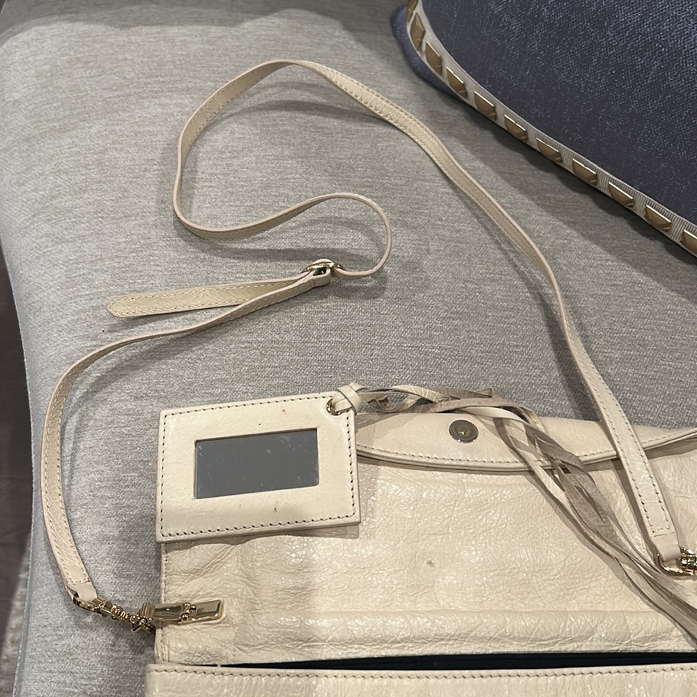 Large Balenciaga Clutch/Crossbody - Picture 7 of 11